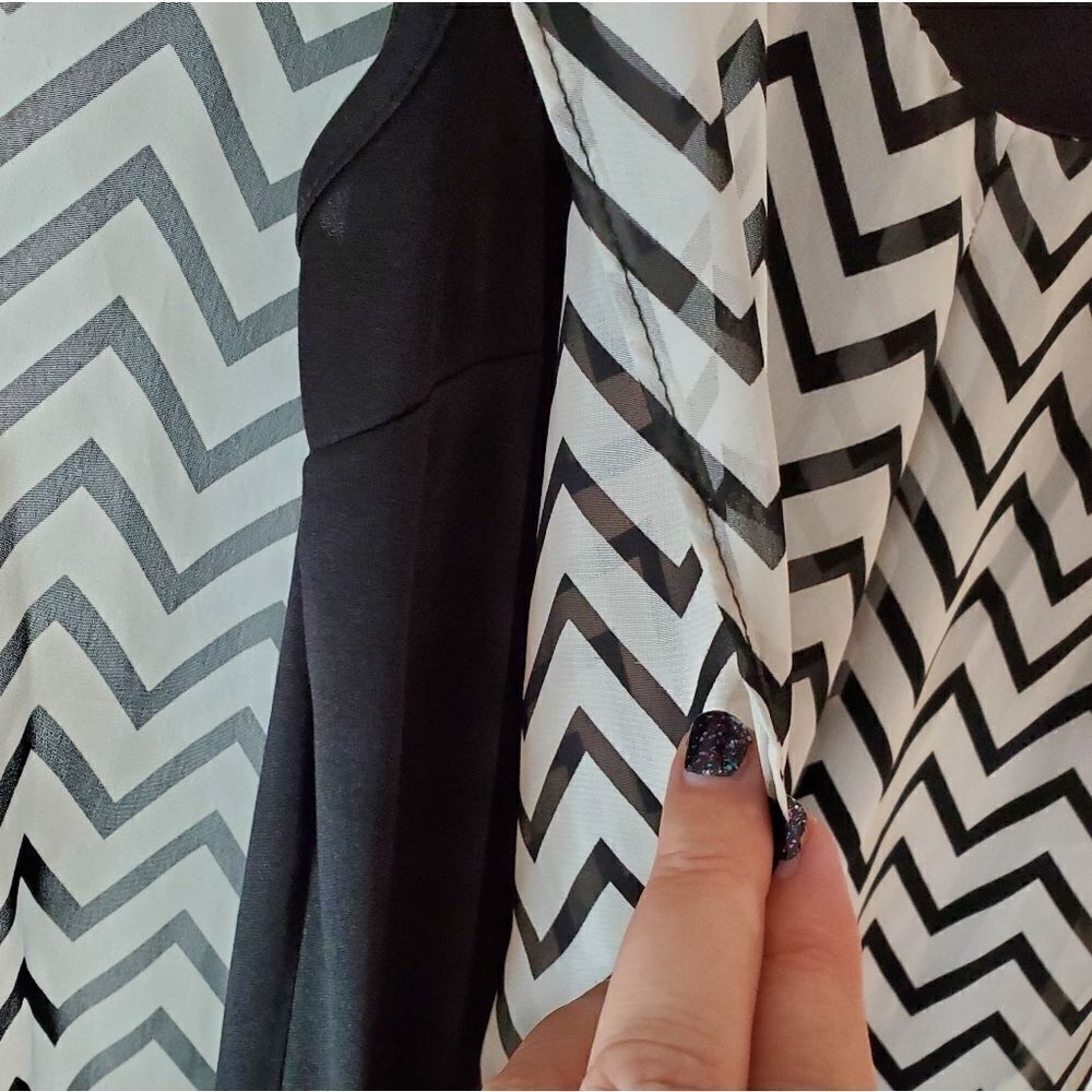 Candie's Black and White Dress Medium - Picture 5 of 6